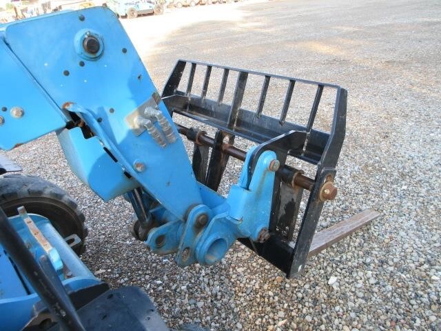 2016 Genie GTH-5519 Picture 6 2016 Genie GTH-5519-6
