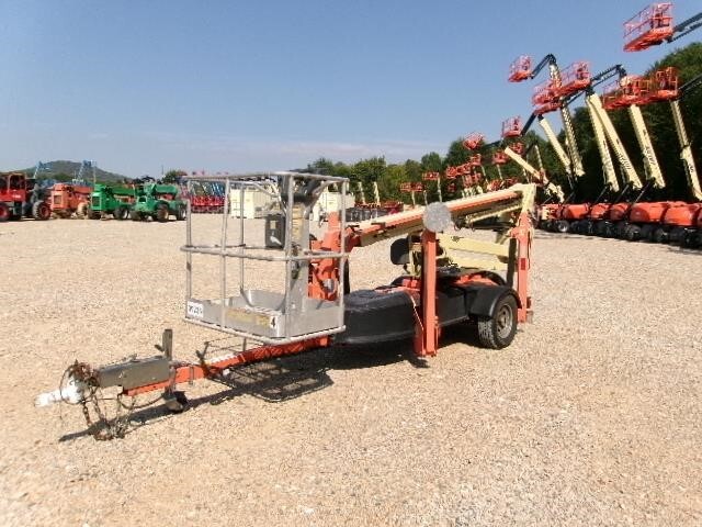 2018 JLG T350