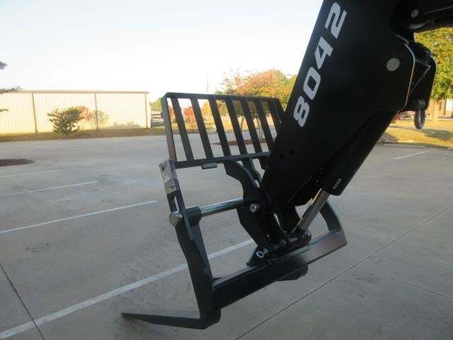 2025 SkyTrak 8042-9