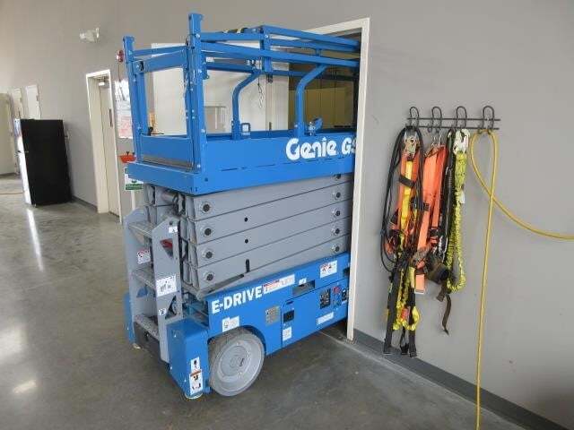 2025 Genie GS-3232-30