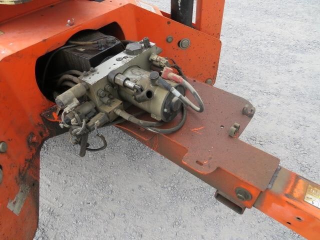 2014 JLG T500J-18