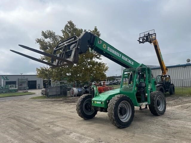 2016 SkyTrak 6042