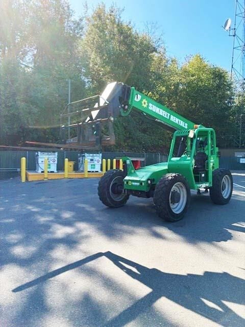 2016 SkyTrak 6042 Picture 2 2016 SkyTrak 6042-2