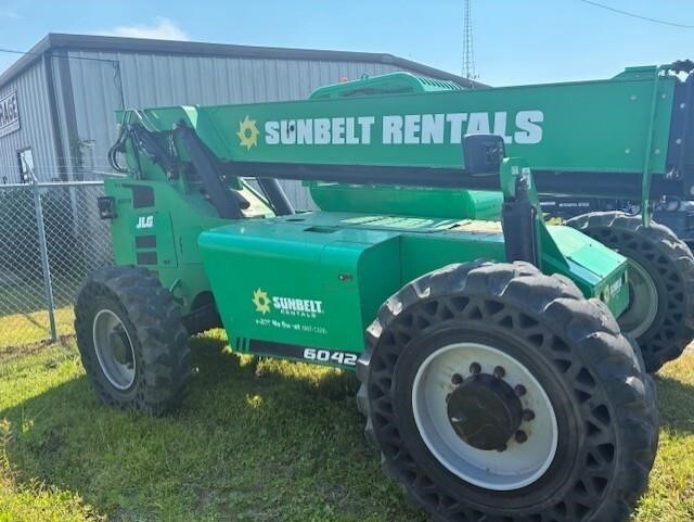 2016 SkyTrak 6042-5