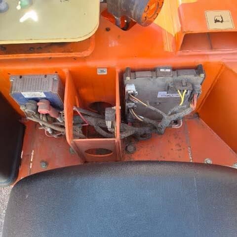 2018 JLG T350-9