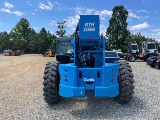 2022 Genie GTH-1056-8