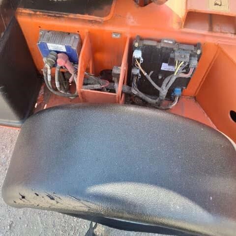 2018 JLG T350-10