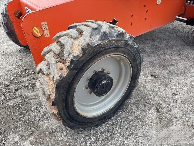 2016 JLG 600S-11