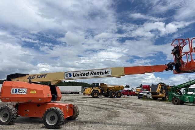 2016 JLG 600S-21