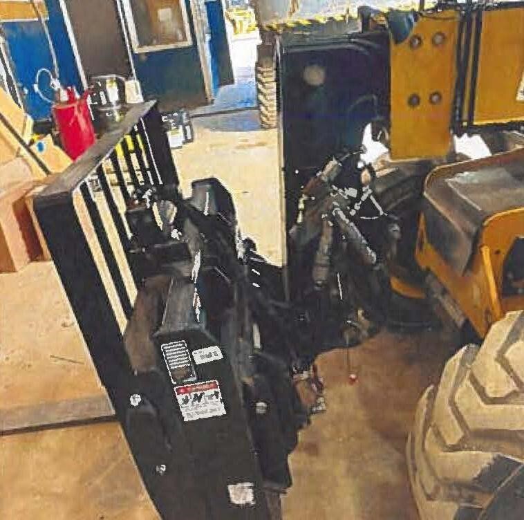 2019 CAT TH255C-14