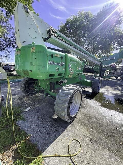 2017 JLG M600JP-3