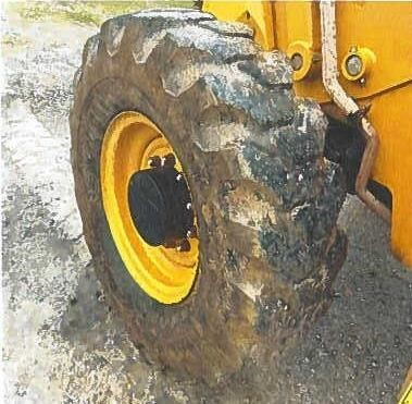 2019 CAT TL943D-15
