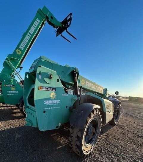 2017 JCB 507-42-5