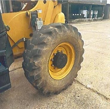 2018 CAT TL1055-12