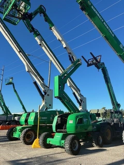 2018 JLG 450AJ-1