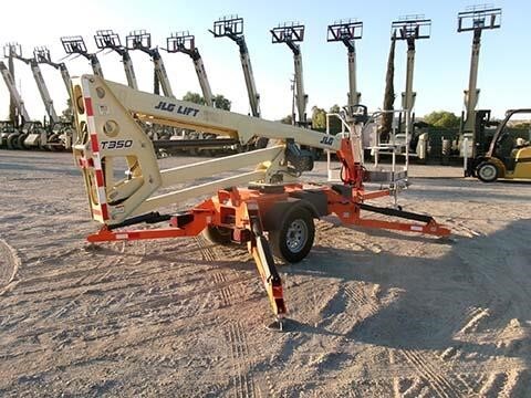 2022 JLG T350-27