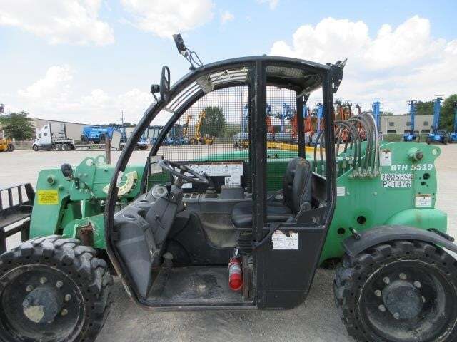 2017 Genie GTH-5519-17