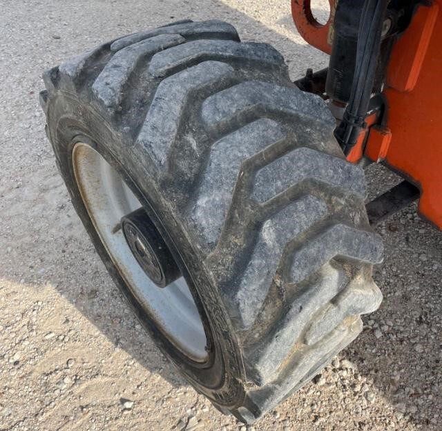 2016 JLG 600S-9
