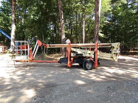 2018 JLG T500J-1