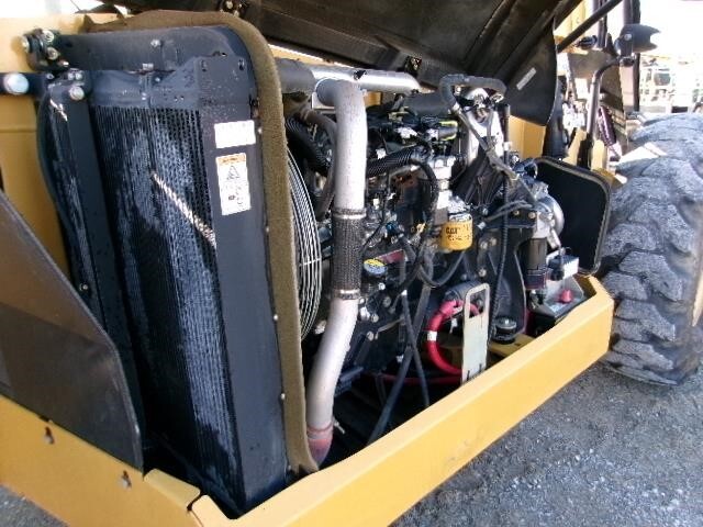 2019 CAT TL943D Picture 11 2019 CAT TL943D-11