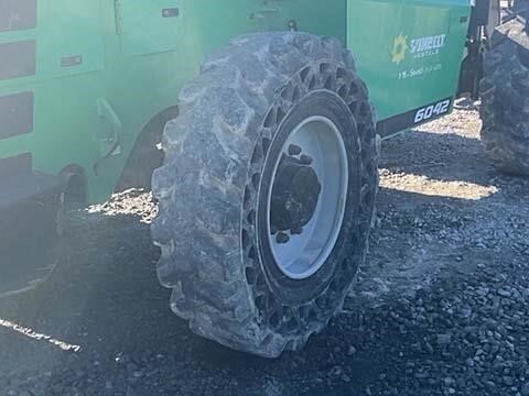 2016 SkyTrak 6042 Picture 9 2016 SkyTrak 6042-9