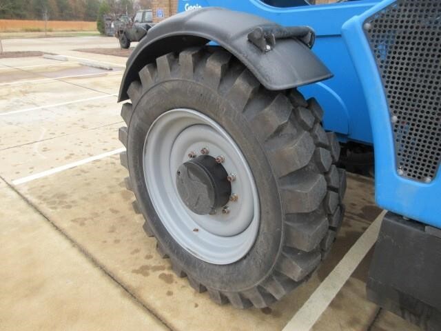 2025 Genie GTH-1056-11