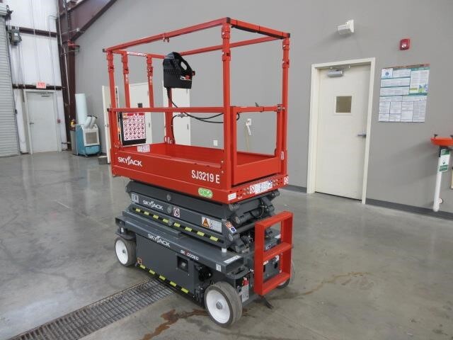 2025 Skyjack SJ3219E-3
