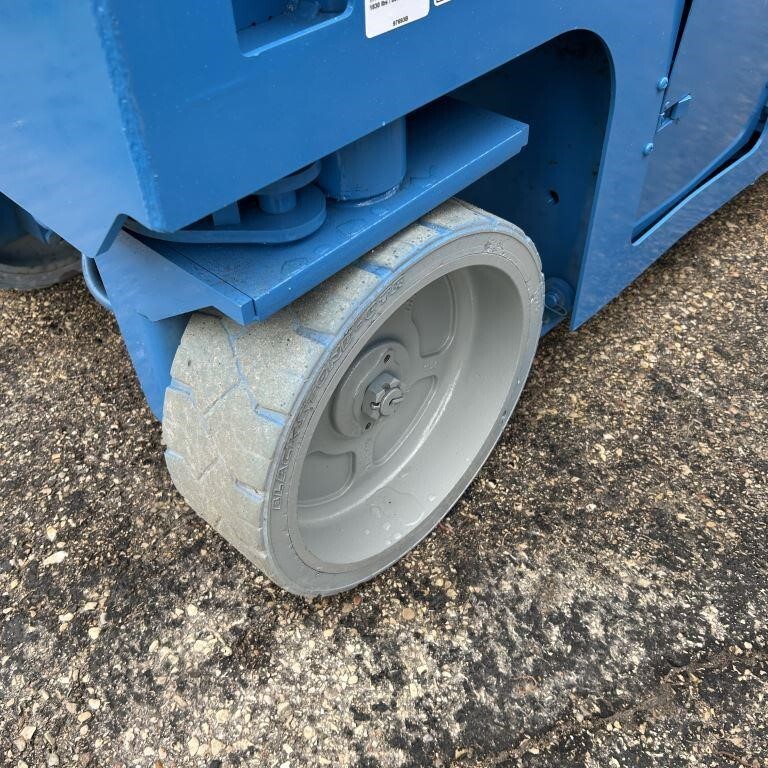 2016 Genie GS-2632-8