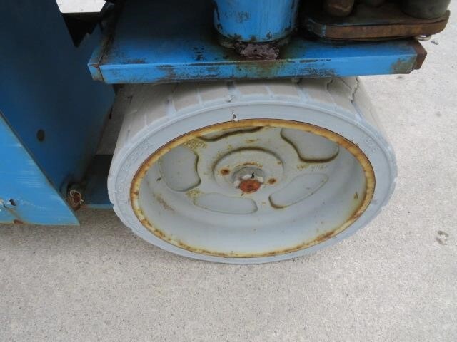 2017 Genie GS-2632-12