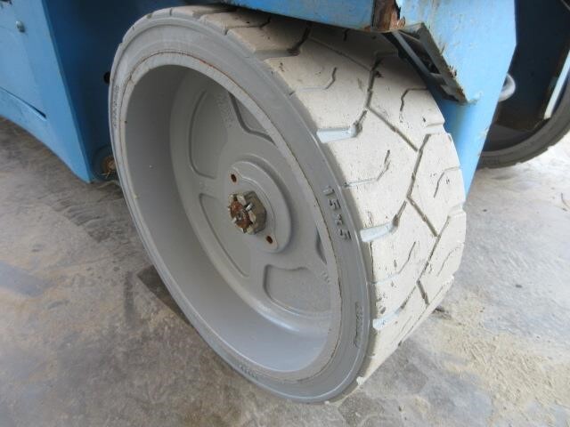 2017 Genie GS-2632-8