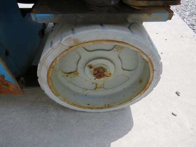 2017 Genie GS-2632-12