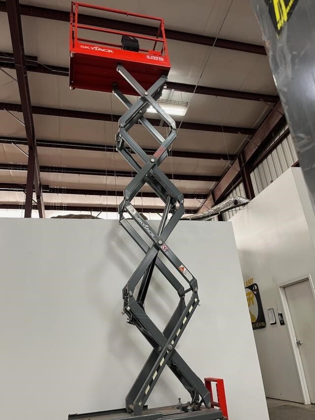 2021 Skyjack SJ3219-15