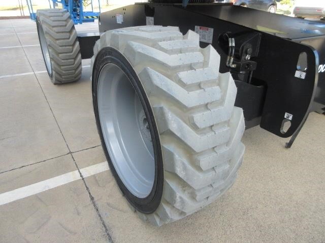 2025 Genie Z-60 DC-17