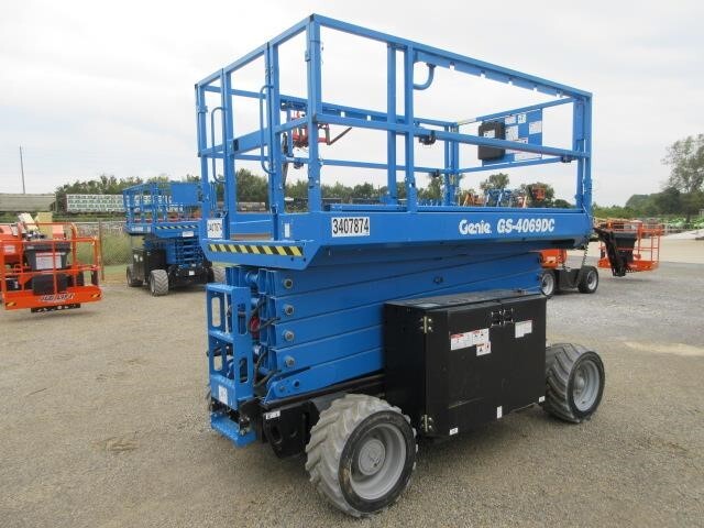2021 Genie GS-4069 DC Picture 3 2021 Genie GS-4069 DC-3