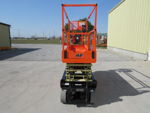 2025 JLG ES2632-3