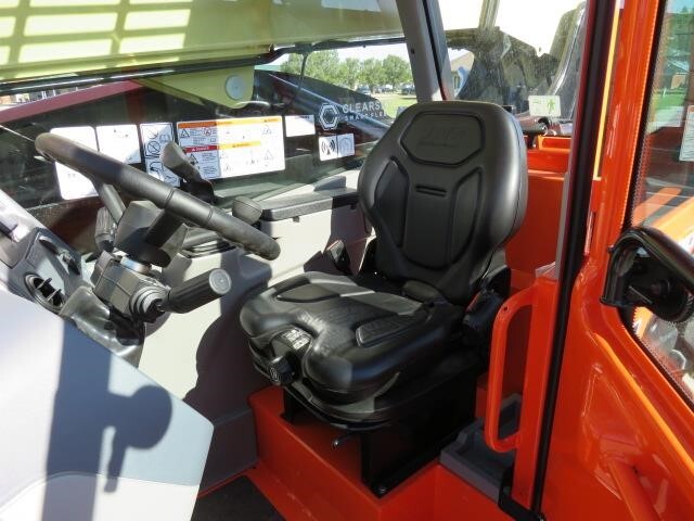 2025 JLG 943-19