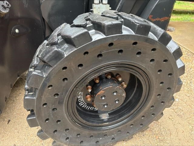 2016 JLG 1055-10