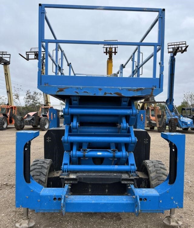 2014 Genie GS-5390 RT Picture 7 2014 Genie GS-5390 RT-7