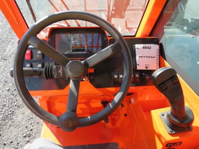 2025 SkyTrak 6042-20
