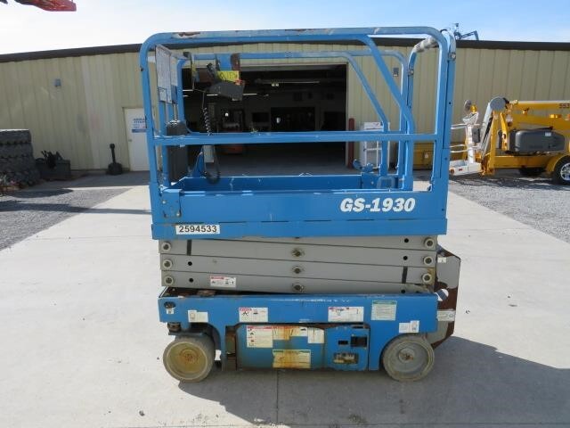 2017 Genie GS-1930-5