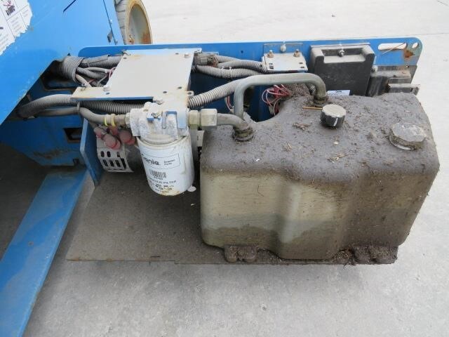 2017 Genie GS-2632-16