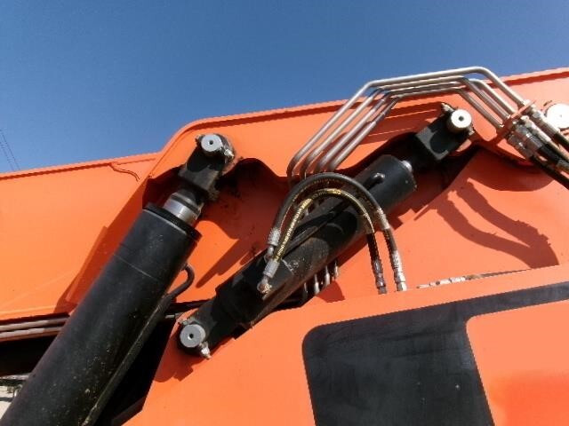 2017 SkyTrak 8042-21