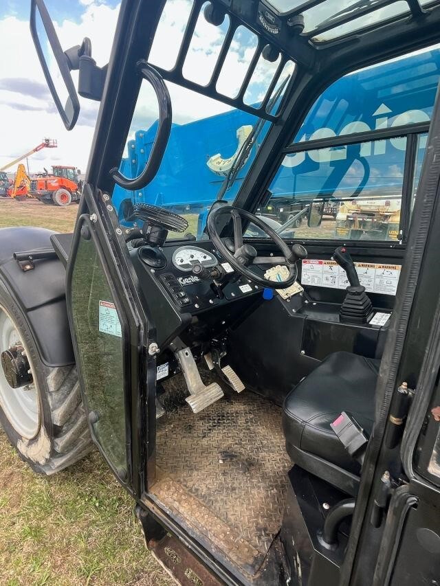 2015 Genie GTH-636-11