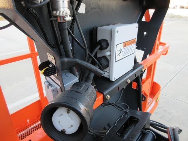 2025 JLG 450AJ-22