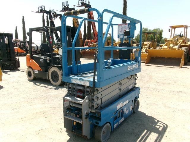 2018 Genie GS-1930 Picture 2 2018 Genie GS-1930-2