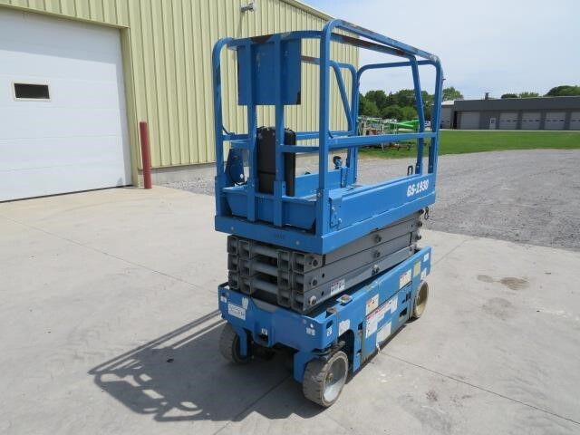 2018 Genie GS1330M-2