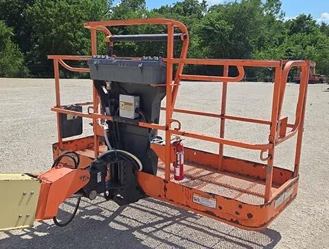 2016 JLG 400S-15