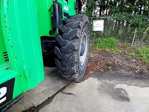 2016 SkyTrak 8042-13