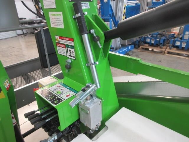 2025 Niftylift TM34T-24