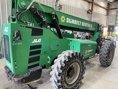 2016 SkyTrak 6042 Picture 4 2016 SkyTrak 6042-4